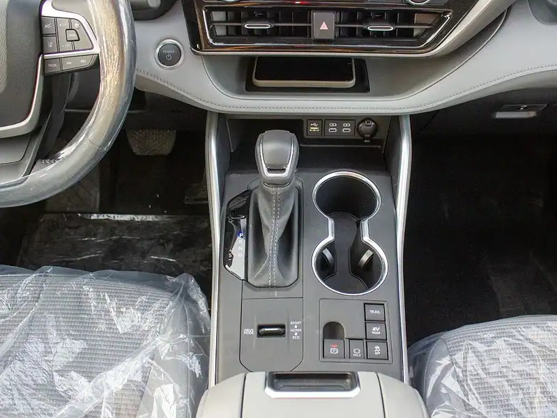 2025 Toyota Highlander 2.5L Highlander 2.5L Hybrid GLE AWD White Grey SUV