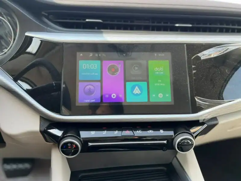 2025 Chery Arrizo 5 CHERY ARRIZO5 1.5L 4 Cylinder Engine White Beige Sedan