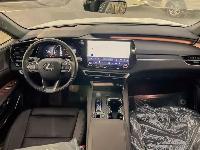 2025 Lexus RX350 RX350 2.4L Signature V4 GCC Specs White Maroon Sedan