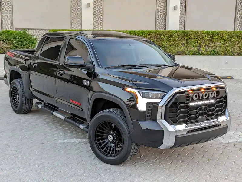 2014 Toyota Tundra Crewmax 1794 Edition 8 Cylinders Engine Black Brown