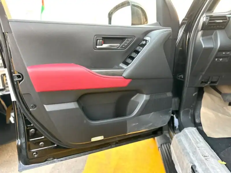 2026 Toyota Land Cruiser GR SPORTS 3.5L 6 Cylinder Engine Black Red SUV GCC