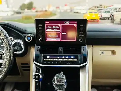 2022 Toyota Land Cruiser GXR 4.0L 6 Cylinder Engine Brwon Beige SUV GCC Specs