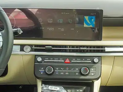 2025 Hyundai Tucson 4 Cylinders Engine Petrol White Beige SUV