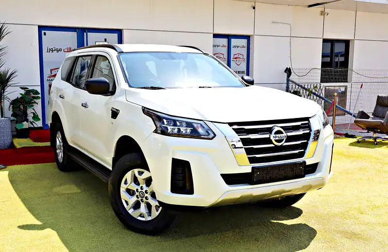 2021 Nissan Xterra Titanium 4 Cylinders Engine White Beige SUV GCC Specs