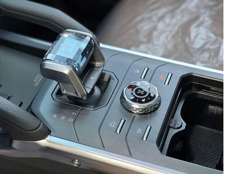 2024 Jetour T2 Std 2.0 litre 4 Cylinders Engine Automatic Black Tan SUV