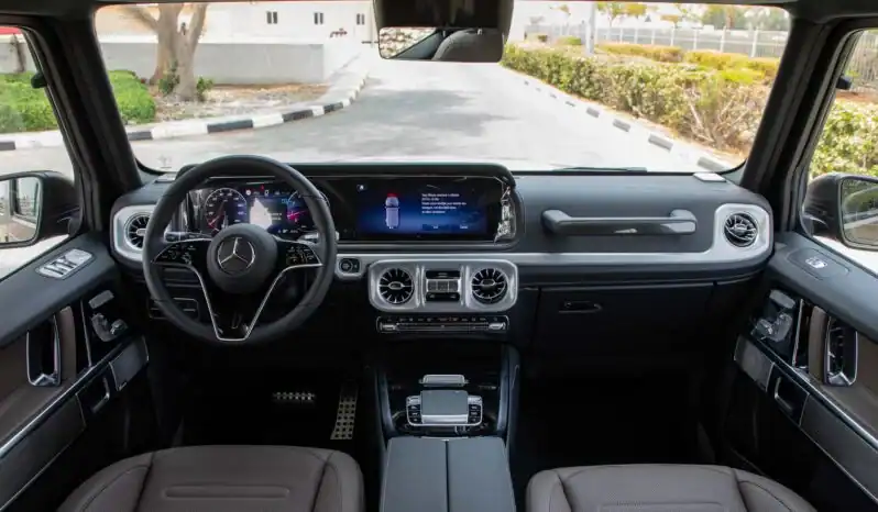 2025 Mercedes-Benz G 500 ADVENTURE 3L GCC Specs Brown SUV