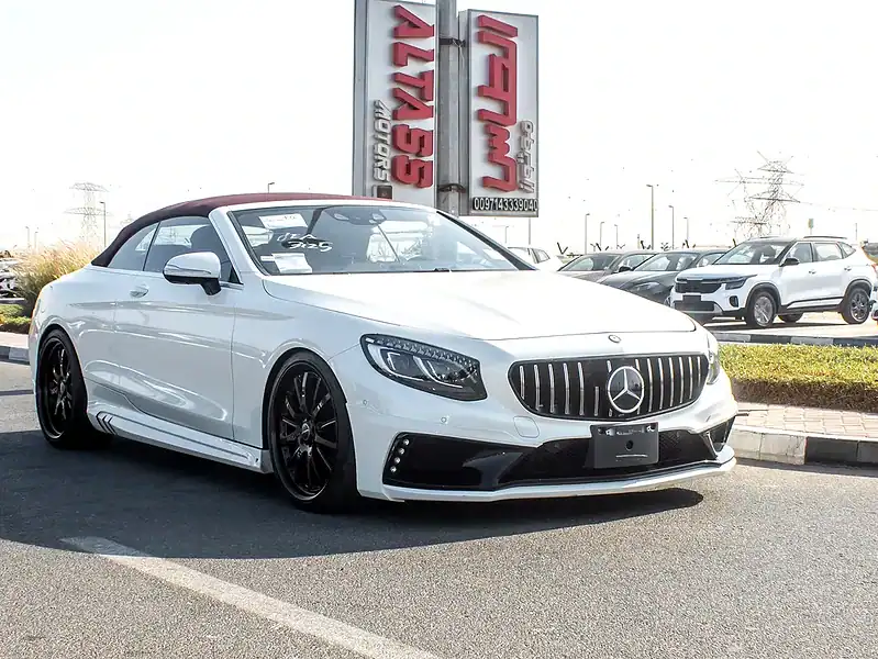 2017 Mercedes-Benz S-Class S 550 4Matic Coupe 8 Cylinder Engine White Red