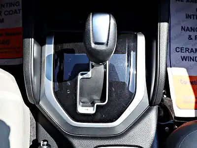 2021 Nissan Xterra Titanium 4 Cylinders Engine White Beige SUV GCC Specs