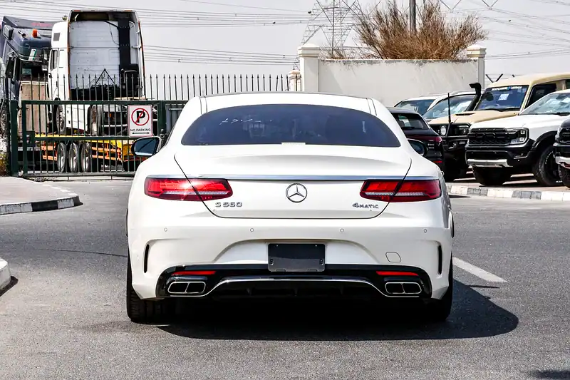 2018 Mercedes-Benz S-Class S 560 4MATIC 8 Cylinders Engine White Red Coupe