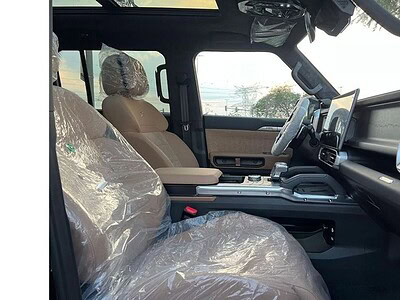 2024 Jetour T2 Std 2.0 litre 4 Cylinders Engine Automatic Black Tan SUV