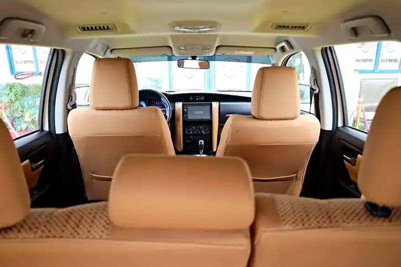 2022 Toyota Fortuner EXR 4 Cylinders Engine White Brown SUV GCC Specs