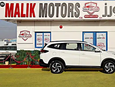 2022 Toyota Rush EX 4 Cylinders Engine White Black SUV GCC Specs