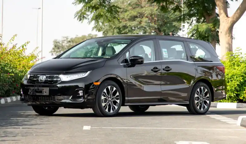 2025 Honda Odyssey TOURING 3.5L 6 Cylinder GCC Spec Black Beige