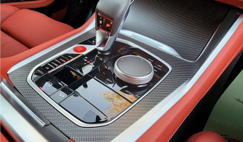 2024 BMW BMW XM Hybrid 4.4L Twin-Turbocharged V8 Engine White Red SUV