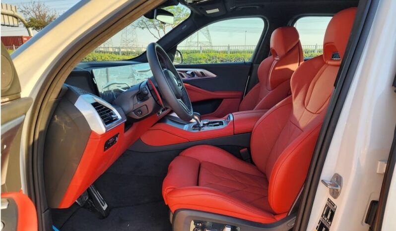 2024 BMW BMW XM Hybrid 4.4L Twin-Turbocharged V8 Engine White Red SUV