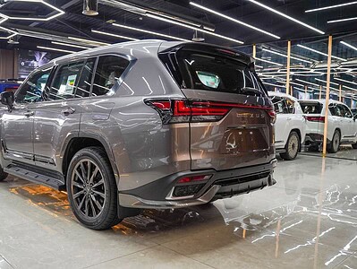 2025 Lexus LX 600 6 Cylinders Engine Grey Red SUV Automatic GCC Specs