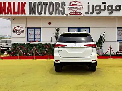 2022 Toyota Fortuner EXR 4 Cylinders Engine White Brown SUV GCC Specs