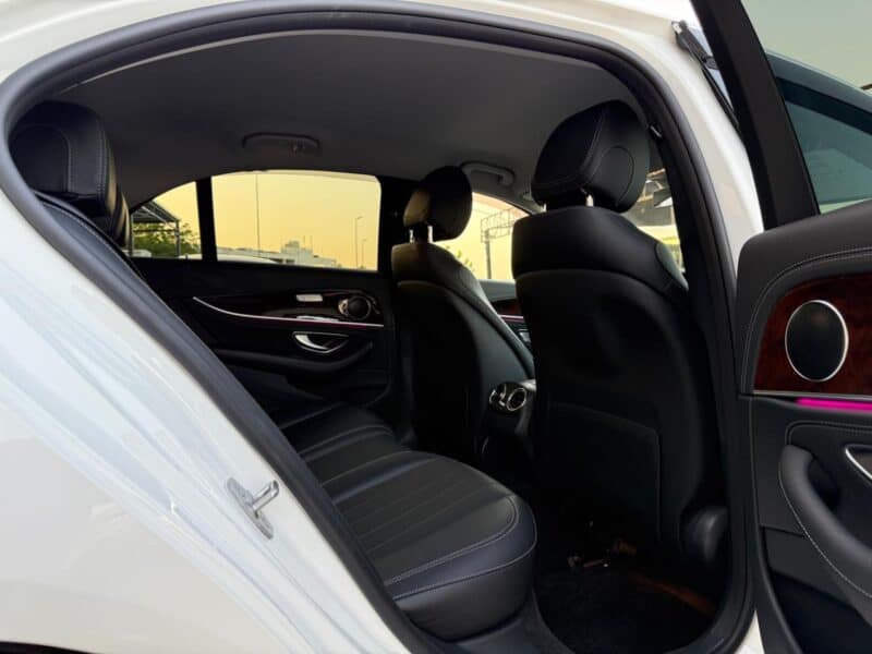 2017 Mercedes-Benz E400 3.0 litre 6 Cylinder Engine White Black Sedan