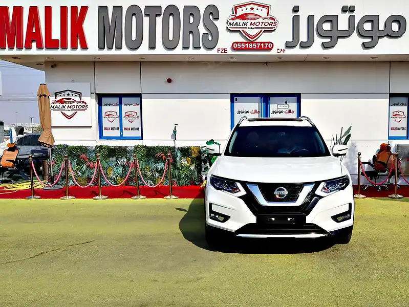 2021 Nissan X-Trail SL 4 Cylinders Engine White Beige SUV GCC Specs