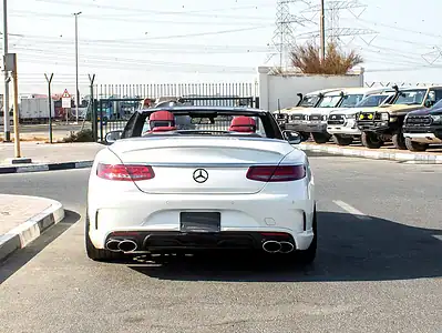 2017 Mercedes-Benz S-Class S 550 4Matic Coupe 8 Cylinder Engine White Red