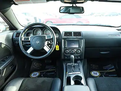 2010 Dodge Challenger SRT8 6.1L 8 Cylinders Engine Purple Black Sedan