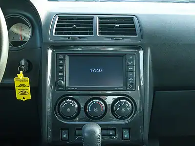 2010 Dodge Challenger SRT8 6.1L 8 Cylinders Engine Purple Black Sedan