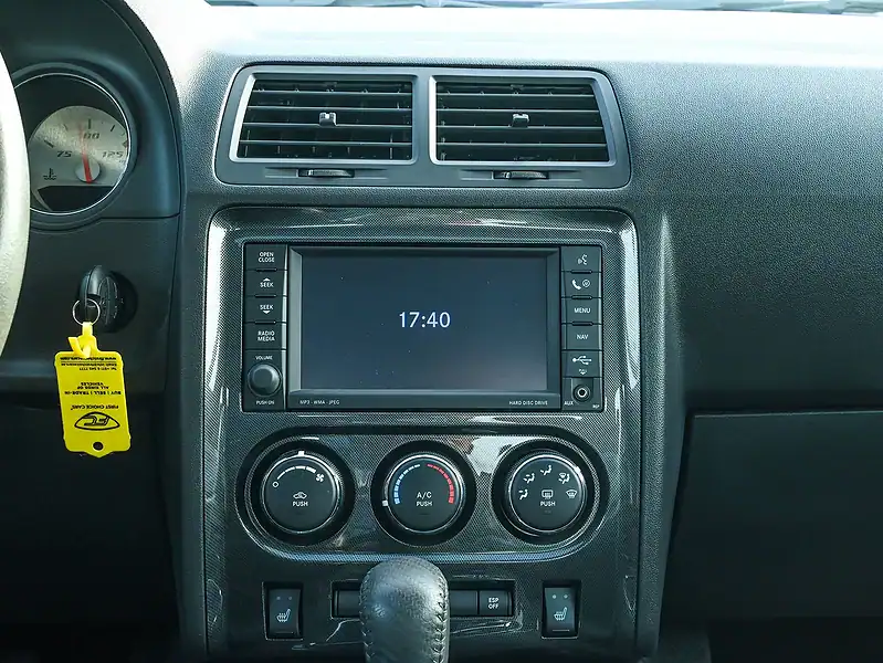 2010 Dodge Challenger SRT8 6.1L 8 Cylinders Engine Purple Black Sedan