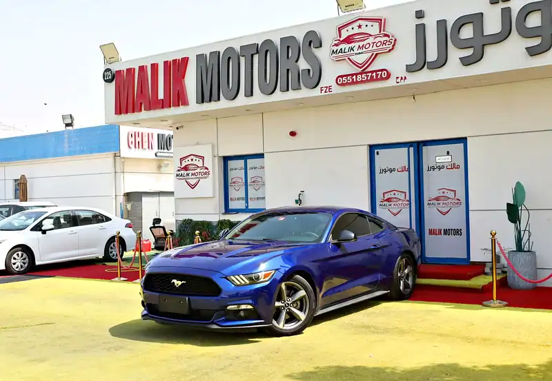 2016 Ford Mustang Fastback 6 Cylinders Engine Blue Black Sedan GCC Specs