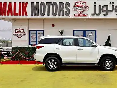 2022 Toyota Fortuner EXR 4 Cylinders Engine White Brown SUV GCC Specs