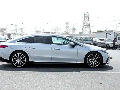 2023 Mercedes-Benz EQS 450 4MATIC Silver Black Sedan 350 - 450 KM Range