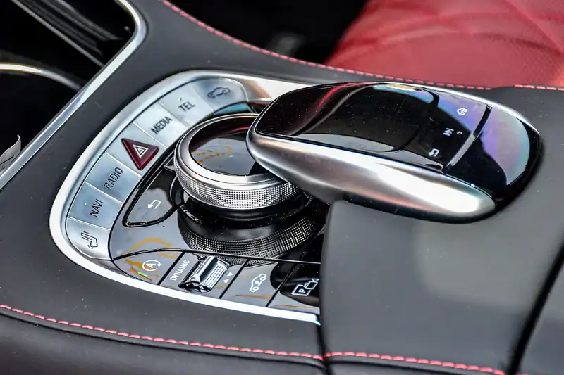 2018 Mercedes-Benz S-Class S 560 4MATIC 8 Cylinders Engine White Red Coupe