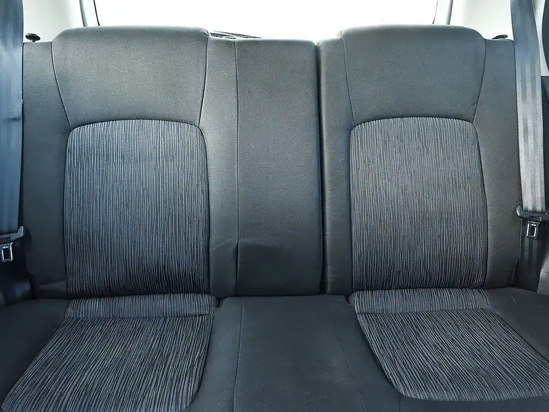 2015 Hyundai i10 GL 1.2L 4 Cylinders Engine Silver Grey Hatchback