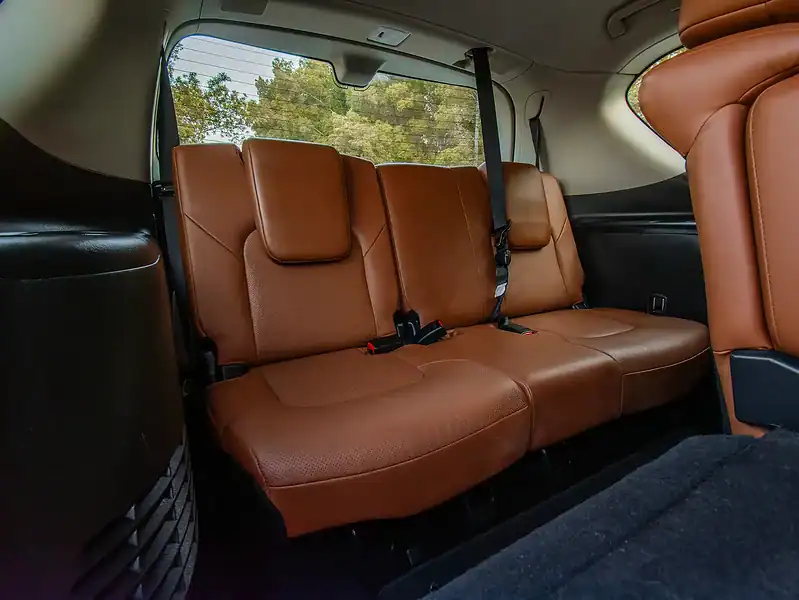 2023 Infiniti QX80 Luxury 5.6L 8 Cylinders Engine Grey Brwon SUV GCC Specs