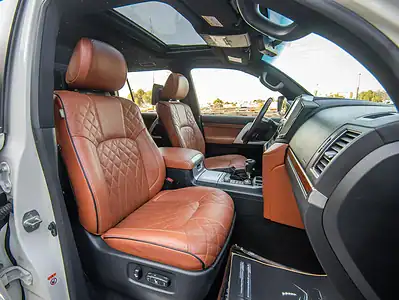 2016 Toyota Land Cruiser GXR 5.7L 8 Cylinders Engine White Brown SUV