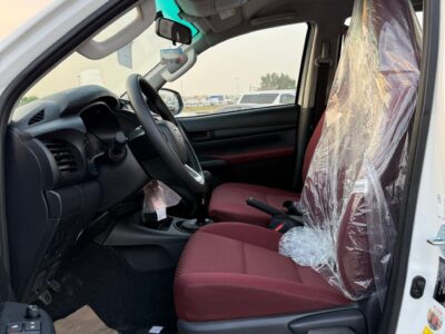 2025 Toyota Hilux GL 2 2.4L 4 Cylinders Engine AWD White Red GCC Specs