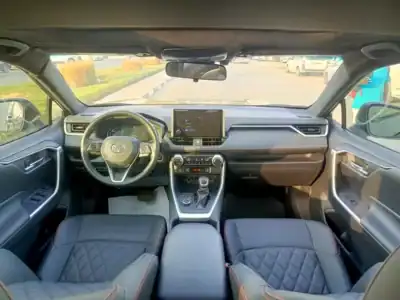 2023 Toyota Rav 4 XSE Hybrid 4 Cylinders Engine Black SUV Very Clean Car