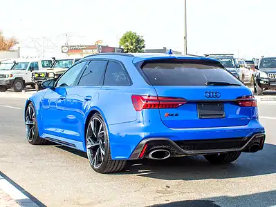 2021 Audi S6/RS6 4.0 TFSI Quattro 8 Cylinders Engine Blue Black Sedan