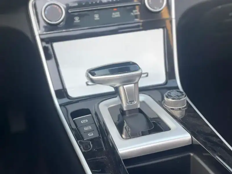 2025 Kia Seltos Other 4 Cylinders Engine White Black Crossover BLACK ROOF