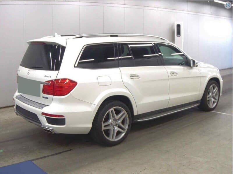 2013 Mercedes-Benz GL550 4.7 litres V8 Engine Petrol White Black SUV