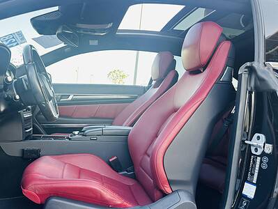 2014 Mercedes-Benz E550 Coupe 4.7 litres V8 Engine Black Red RWD