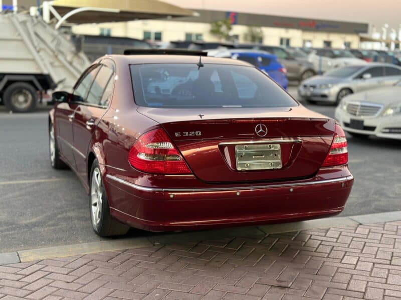 2003 Mercedes-Benz E320 3.2 litre V6 Engine Petrol Red Black Sedan