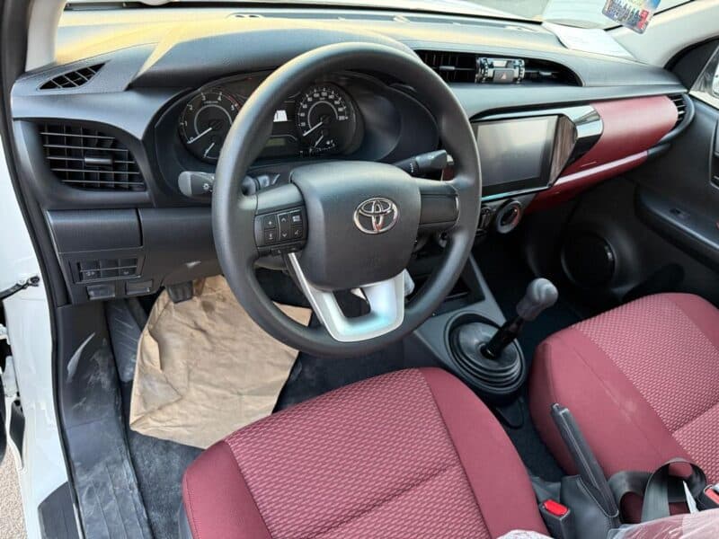 2025 Toyota Hilux GL 2 2.4L 4 Cylinders Engine AWD White Red GCC Specs