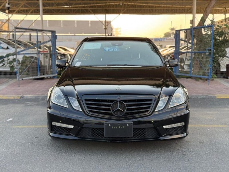 2010 Mercedes-Benz E63 AMG 6.2 litre V8 Engine Petrol Black RWD
