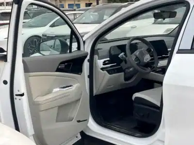 2025 Kia Sportage Other 1.5L 4 Cylinders Engine White Beige Crossover