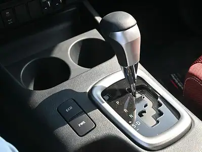 2025 Toyota Hilux S GLX 2.4L 4 Cylinder Engine 4WD AT Diesel White Red