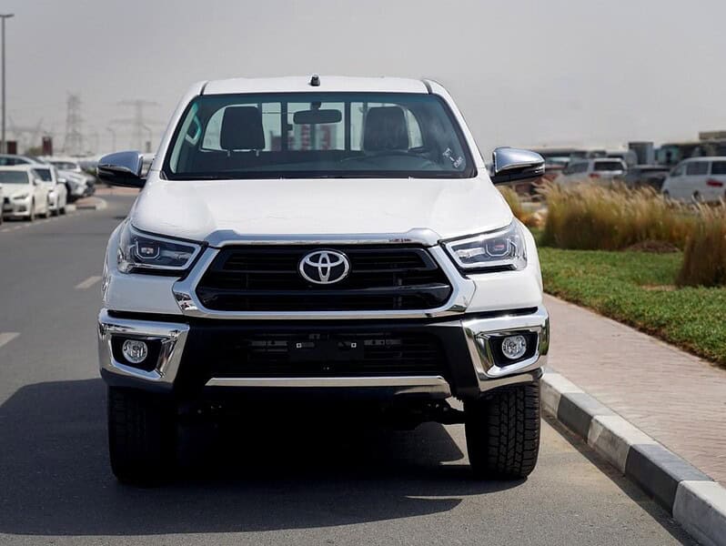 2025 Toyota Hilux GLX 2.7L Double Cab Utility 4WD MT White Red Pick Up