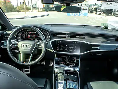 2021 Audi S6/RS6 4.0 TFSI Quattro 8 Cylinders Engine Blue Black Sedan