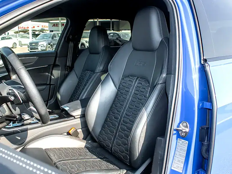 2021 Audi S6/RS6 4.0 TFSI Quattro 8 Cylinders Engine Blue Black Sedan