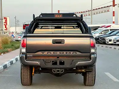 2021 Toyota Tacoma SR5 Double CA 6 Cylinders Engine Grey Black Pick Up