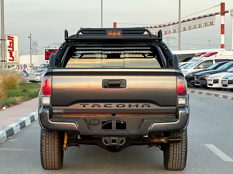 2021 Toyota Tacoma SR5 Double CA 6 Cylinders Engine Grey Black Pick Up